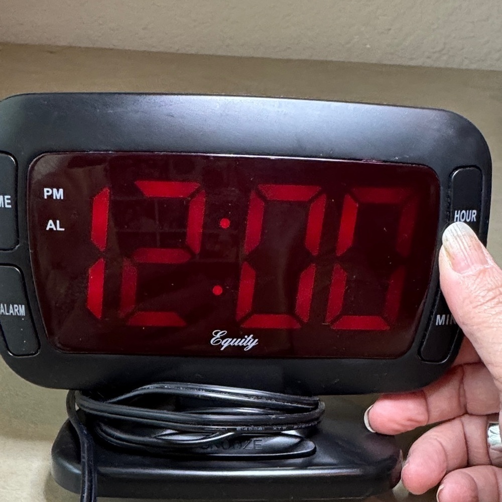 Black Digital Alarm Clock